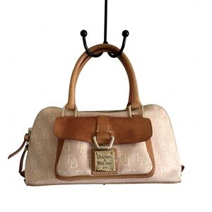 DOONEY AND BURKE BAG💋EUC